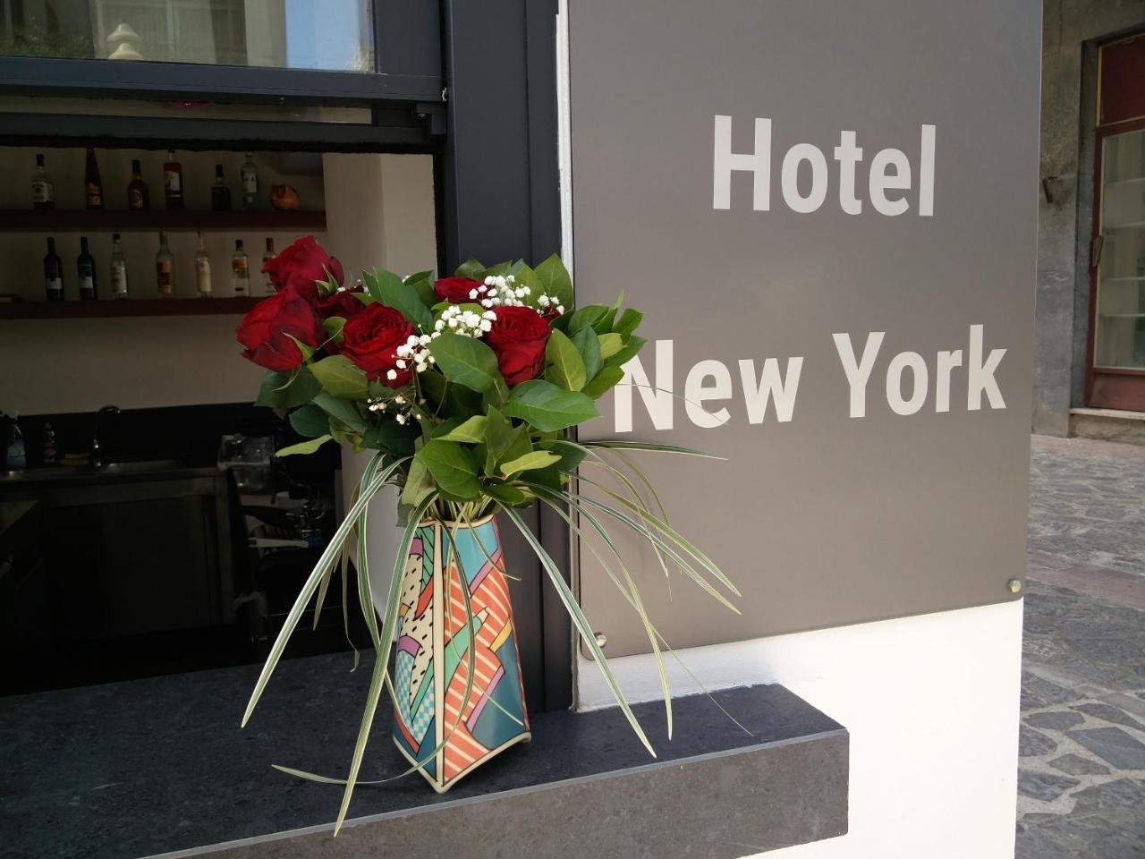 New York Hotel Rhodes City Exterior foto